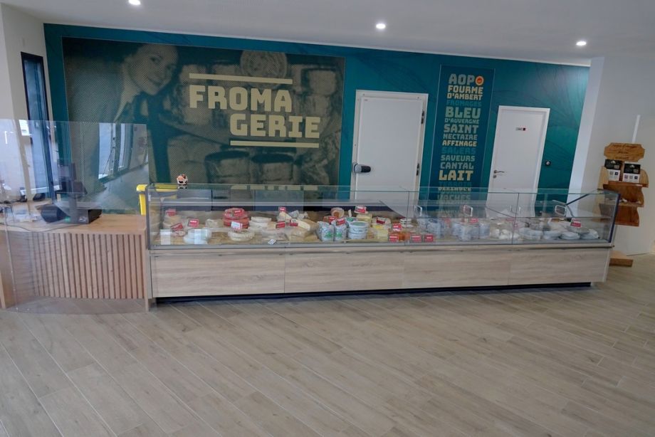 Les photos d’un showroom de fromagerie par Jean-Pierre Agneray