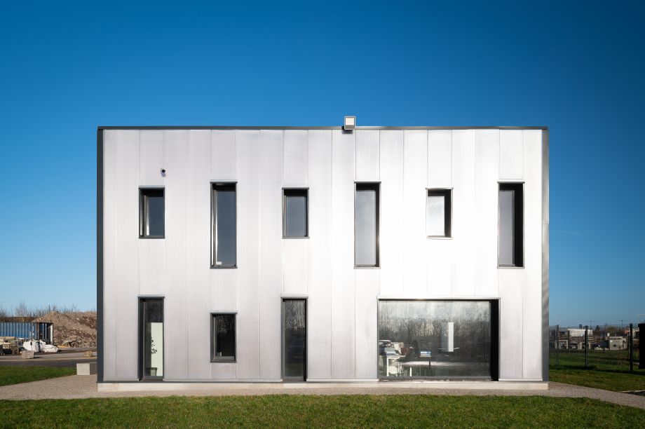 Mise en valeur d’un projet de construction de bâtiment tertiaire et moderne par Frédéric Baudelet