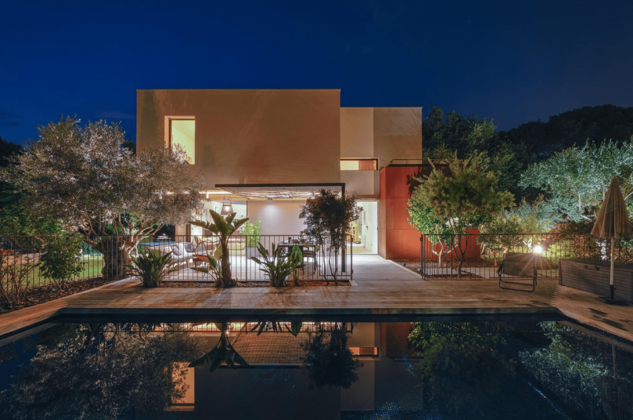 Photographies d’Anthony Turpaud de la réalisation d’une villa de Damien Lamy