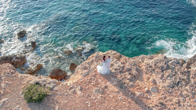 Drone, Mariage, Artistique