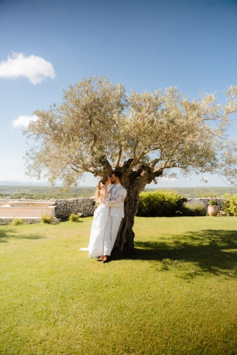 Photography, Photo retouching, Weddings, Families, Couples / Engagement, Artistic, Traditional