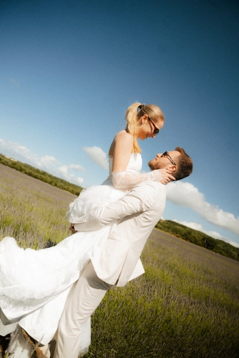 Photography, Photo retouching, Weddings, Families, Couples / Engagement, Artistic