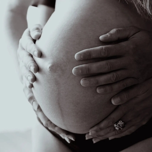 Photography, Photo retouching, Maternity, Traditional