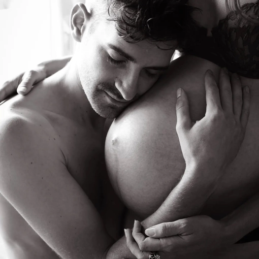 Photography, Photo retouching, Maternity, Traditional