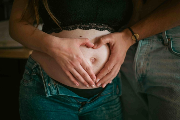 Photography, Maternity, Families, Couples / Engagement, Lifestyle