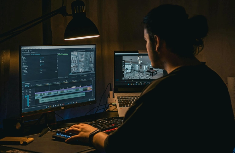 Vidéo et montage, Corporate, Traditionnel
