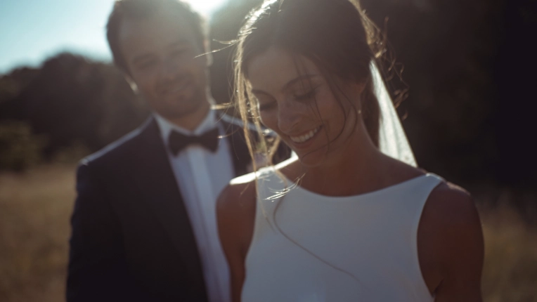 Photographie, Retouche photo, Vidéo et montage, Motion design, Drone, Mariage, Evènement, Artistique, Traditionnel, Vintage, Lifestyle