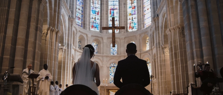 Photographie, Retouche photo, Vidéo et montage, Motion design, Drone, Mariage, Evènement, Artistique, Traditionnel, Vintage, Lifestyle