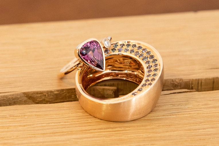Photography, Product Photos, Traditional