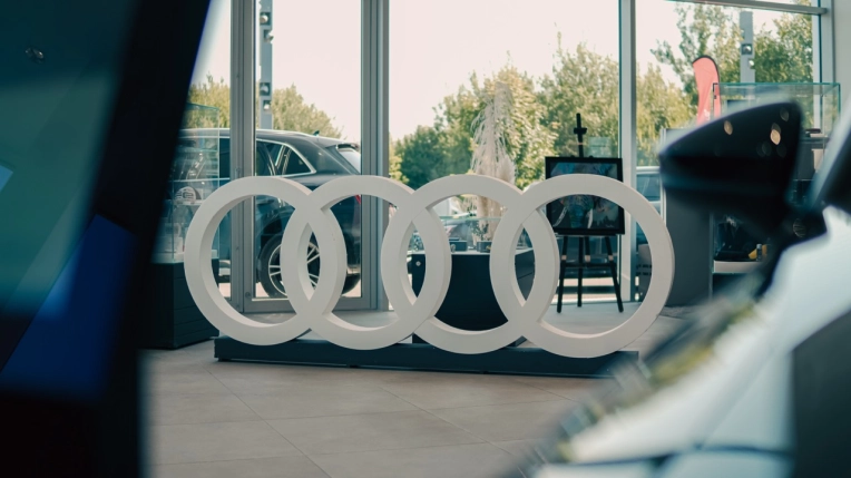 Photographie, Retouche photo, Photo produit, Corporate, Auto / Moto, Traditionnel