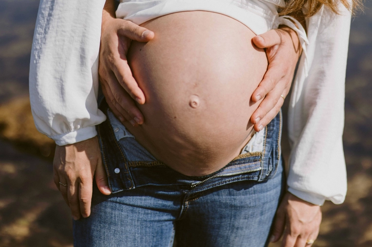 Photography, Photo retouching, Maternity, Families, Lifestyle