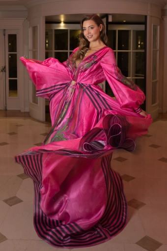 Photography, Fashion / Model Portfolio, Traditional