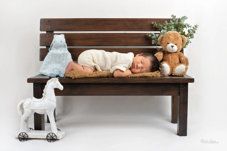 Photography, Newborns, Traditional