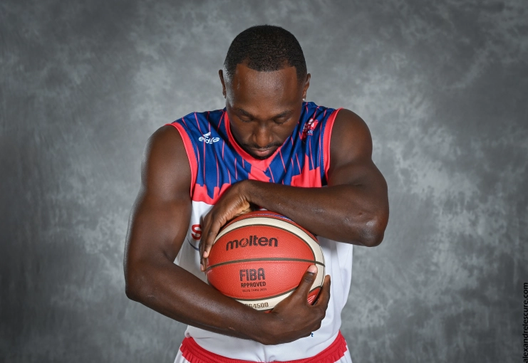 Photography, Portraits, Sports, Concerts/show, Artistic