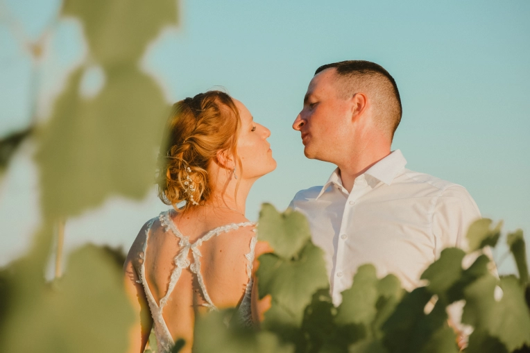 Photography, Video / Video Editing, Weddings, Artistic