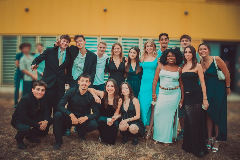 Class Photos, Artistic