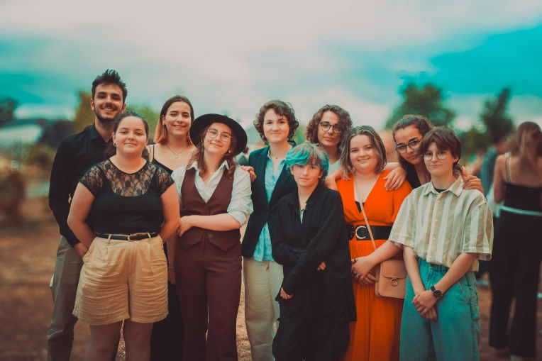 Class Photos, Artistic