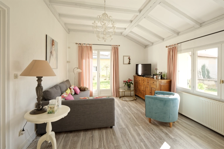 Real estate & Architectural