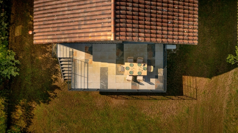 Photographie, Drone, Vue du ciel, Bâtiment, Airbnb, Traditionnel