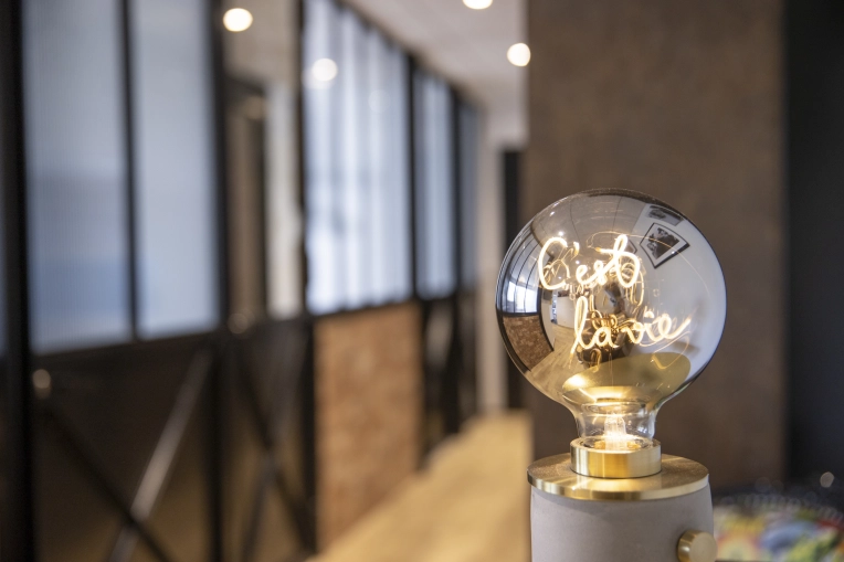 Photographie, Retouche photo, Formation, Cours de Photographie, Immobilier & Architecture, Photo produit, Industrielle, Bâtiment, Architecture d'intérieur / Décoration, Airbnb, Artistique, Traditionnel, Lifestyle