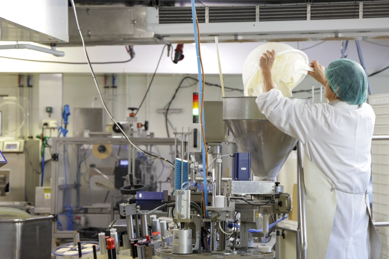 Photographie, Retouche photo, Industrielle, Traditionnel