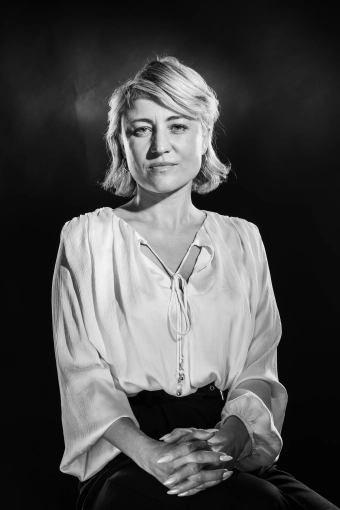 Photographie, Retouche photo, Portrait, Corporate, Photo en studio, Artistique, Traditionnel