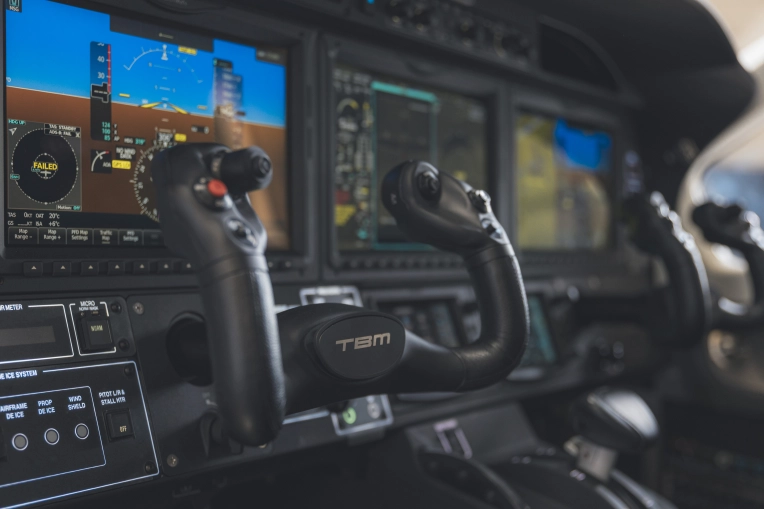 Photographie, Retouche photo, Industrielle