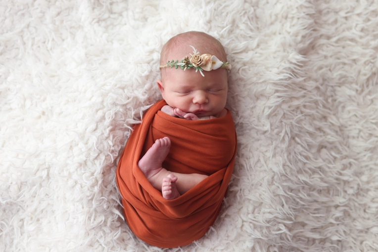 Photography, Photo retouching, Newborns, Traditional