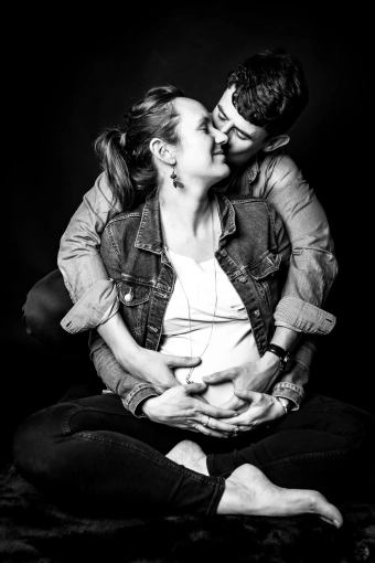 Grossesse, Artistique, Traditionnel