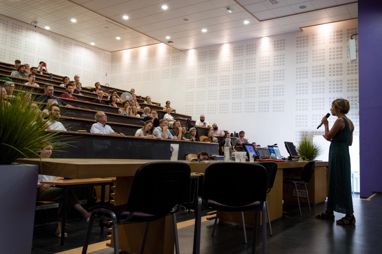 Photographie, Conférence / Salon, Traditionnel