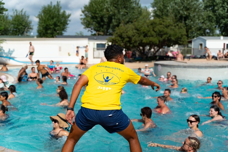 Photography, Photo retouching, Corporate, Sports, Traditional