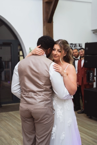Photography, Photo retouching, Weddings, Traditional