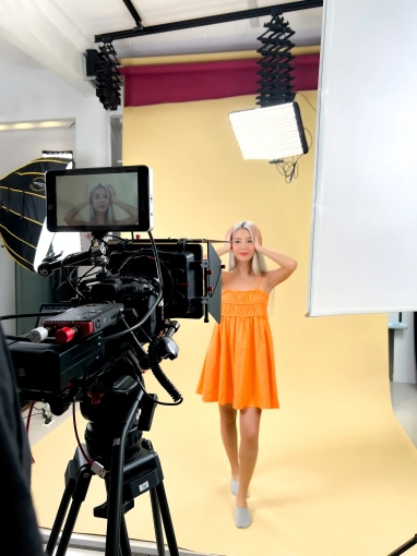 Photography, Photo retouching, Video / Video Editing, Motion design, Classes, Photography Classes, Video / Video Editing Classes, Fashion / Model Portfolio, Artistic