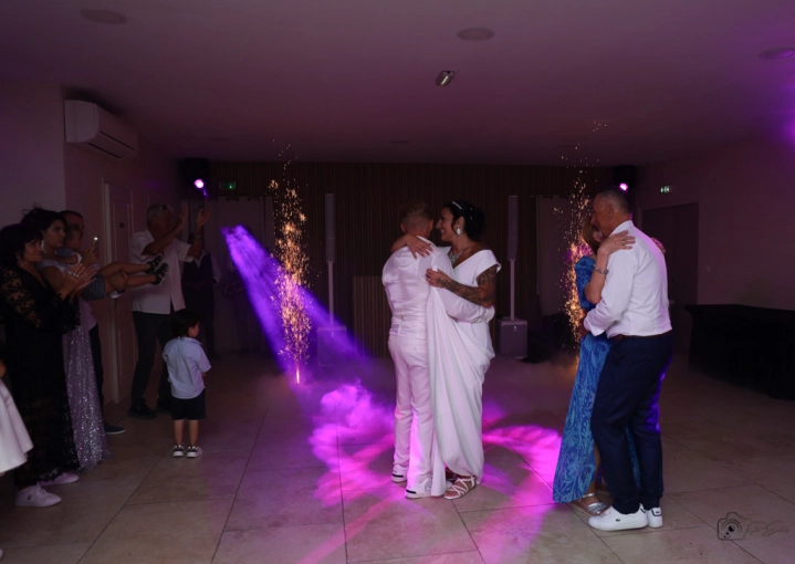 Photography, Weddings, Traditional