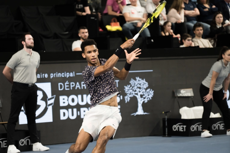 Photographie, Sport, Traditionnel