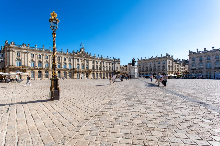 Real estate & Architectural