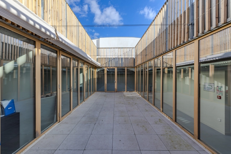 Real estate & Architectural