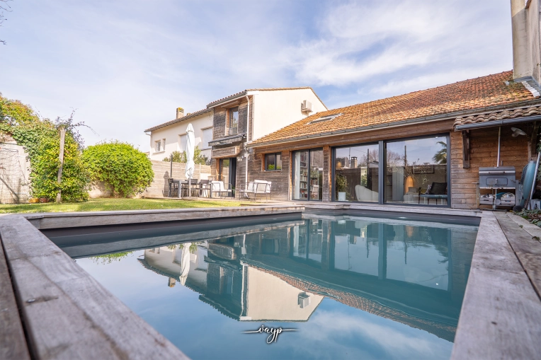 Photography, Photo retouching, Drone Photography, Classes, Photography Classes, Real estate & Architectural, Construction, Construction Site Monitoring, Interior Design, Airbnb, Artistic, Traditional, Vintage