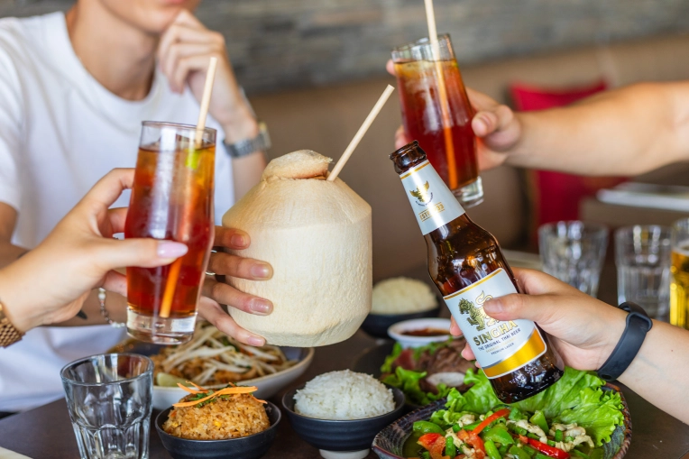 Photographie, Retouche photo, Vidéo et montage, Drone, Culinaire, IA générative, Artistique, Traditionnel, Lifestyle