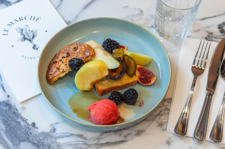 Photographie, Retouche photo, Vidéo et montage, Drone, Culinaire, IA générative, Artistique, Traditionnel, Lifestyle