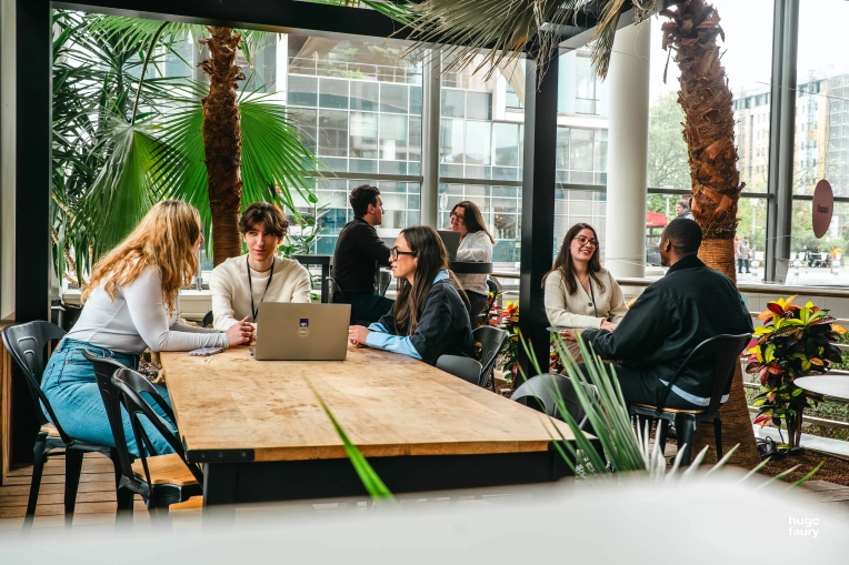 Photography, Photo retouching, Video / Video Editing, Corporate, Traditional