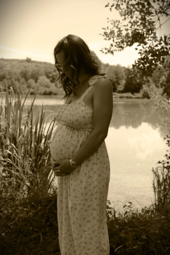Photography, Photo retouching, Maternity, Traditional