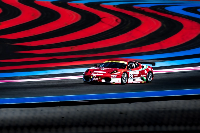 Photography, Sports, Traditional