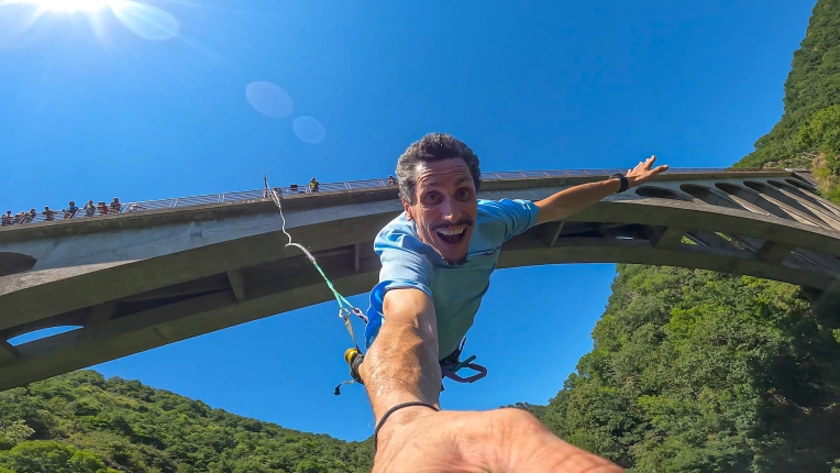 Photographie, Retouche photo, Vidéo et montage, Drone, Sport, Artistique, Traditionnel, Lifestyle