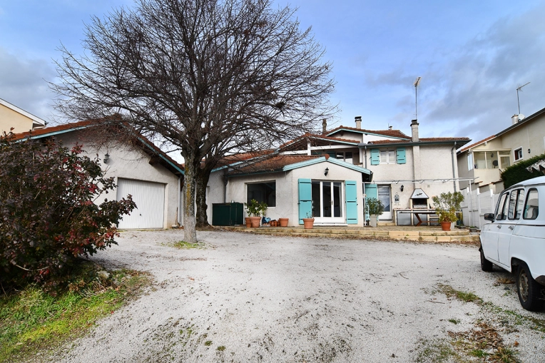 Real estate & Architectural