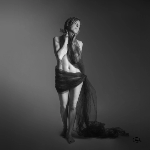 Nu / Artistique