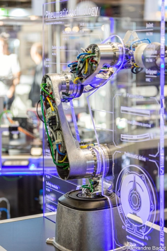 Photography, Photo retouching, Product Photos, Artistic, Traditional