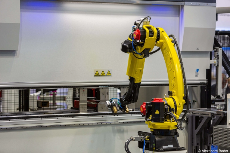 Photography, Photo retouching, Video / Video Editing, Video / Video Editing Classes, Industrial, Artistic, Traditional