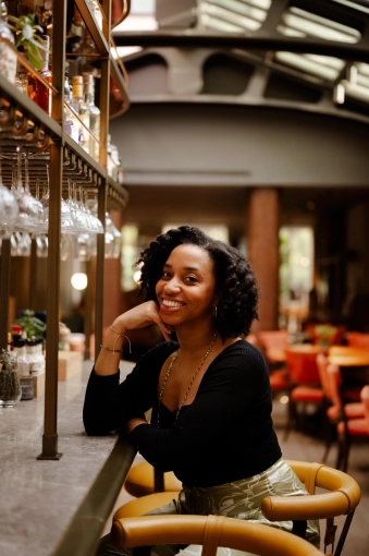 Photography, Photo retouching, Corporate, Traditional