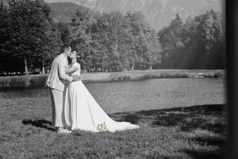 Photography, Photo retouching, Weddings, Traditional, Lifestyle